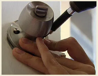 	North Hollywood Emergency Locksmith North Hollywood, CA 818-746-9040